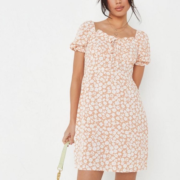 Missguided Dresses & Skirts - 🎉HP🎉 Missguided Peach Floral Milkmaid Mini Dress NWT